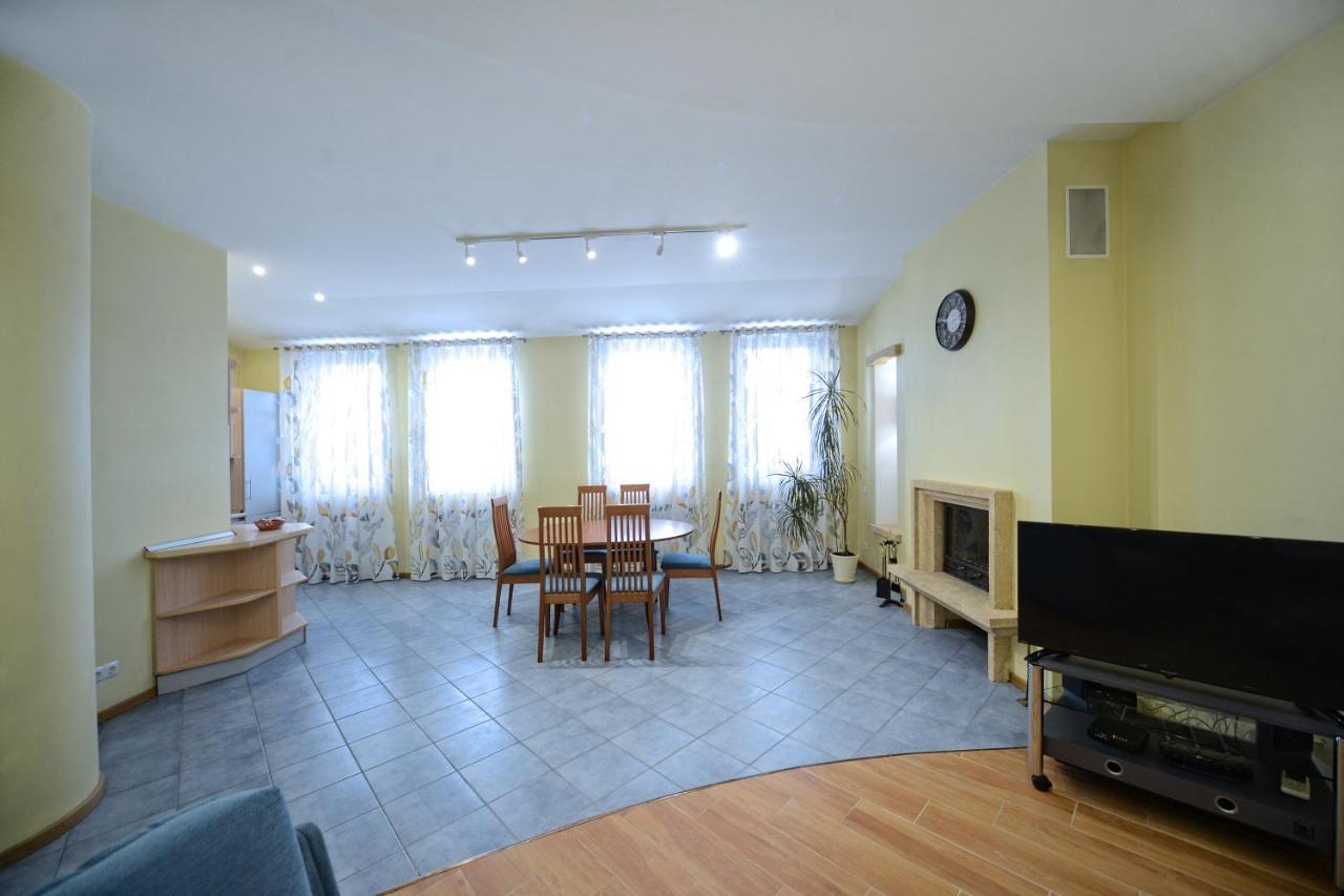 Artol Sophia Apartment Kiev Esterno foto