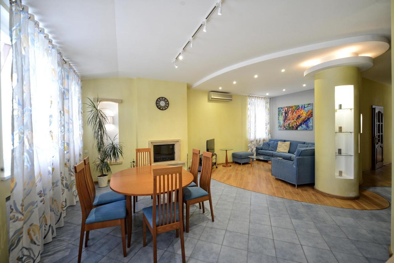 Artol Sophia Apartment Kiev Esterno foto